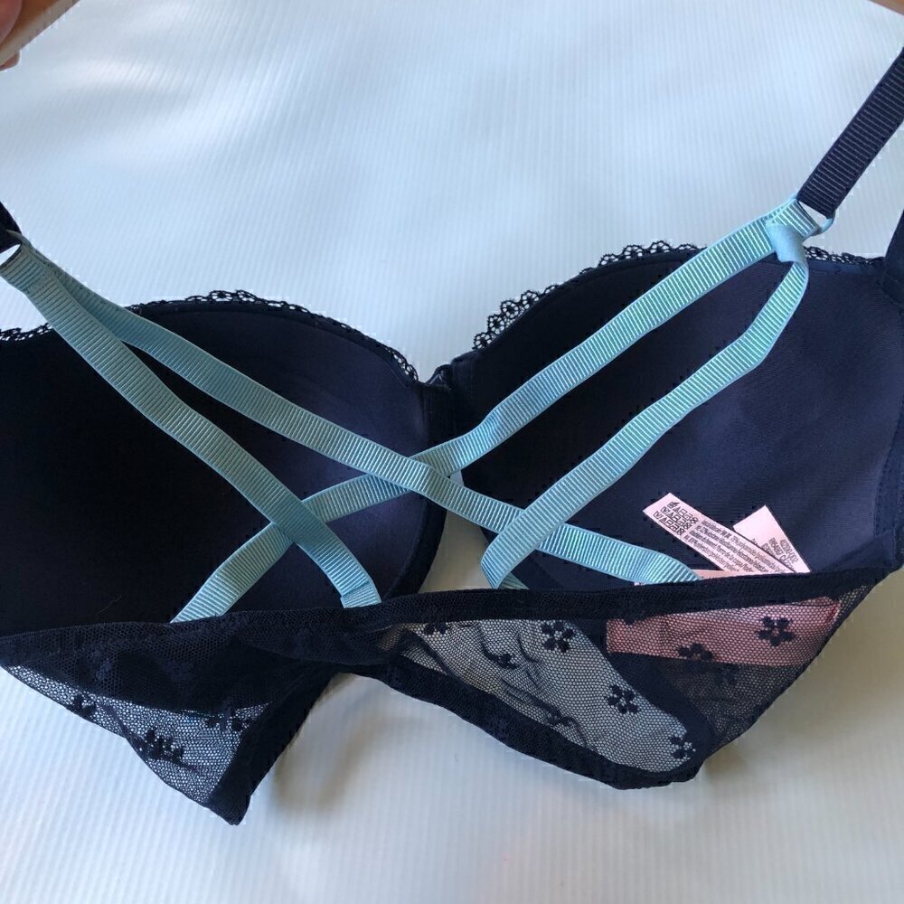 Victoria's Secret Push Up Bra Blue Lacy Lattice Criss Cross Back NWT 32DDD / 32F - Picture 3 of 4